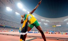 开云官方app入口-文班亚马爆发撕裂防线，黄蜂节奏掌控力如何深圳篮球智慧？