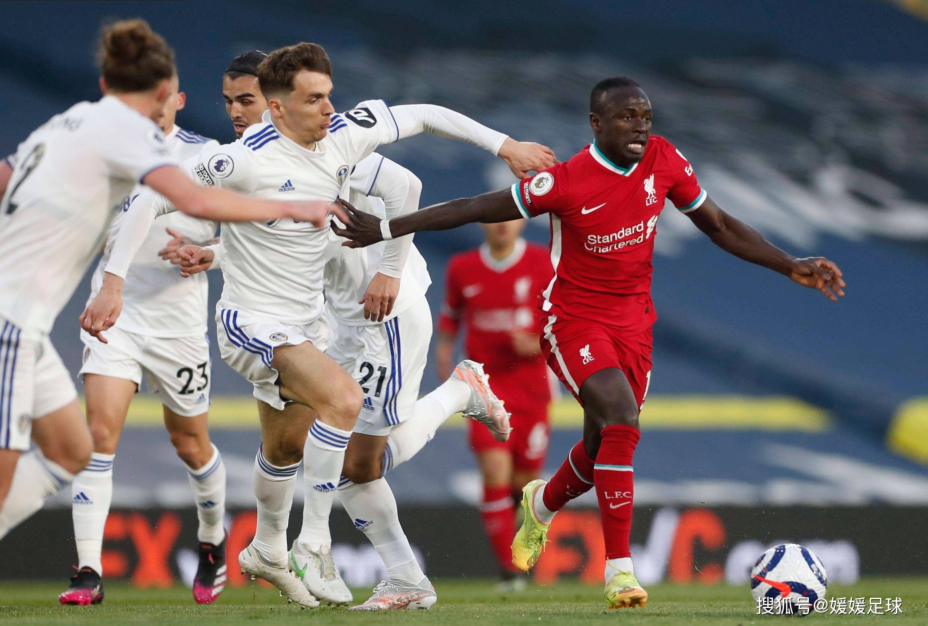 关于利兹联新援表现不俗，球队战术配合取得突破的信息