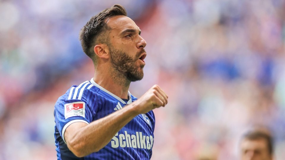 沙尔克04告负,多特蒙德追逐领先位置更近的简单介绍 沙尔克04告负,多特蒙德追逐领先位置更近的简单介绍