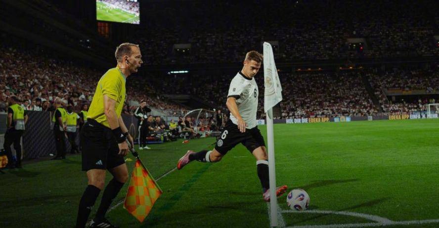 包含勒沃库森客场逆袭，战胜强敌获胜的词条