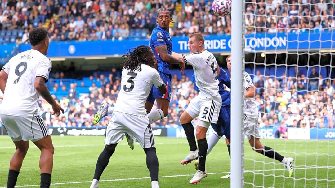 包含勒沃库森客场逆袭，战胜强敌获胜的词条