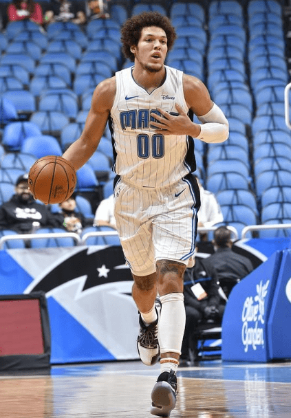 包含太阳险胜北京队，武切维奇高光表现的词条