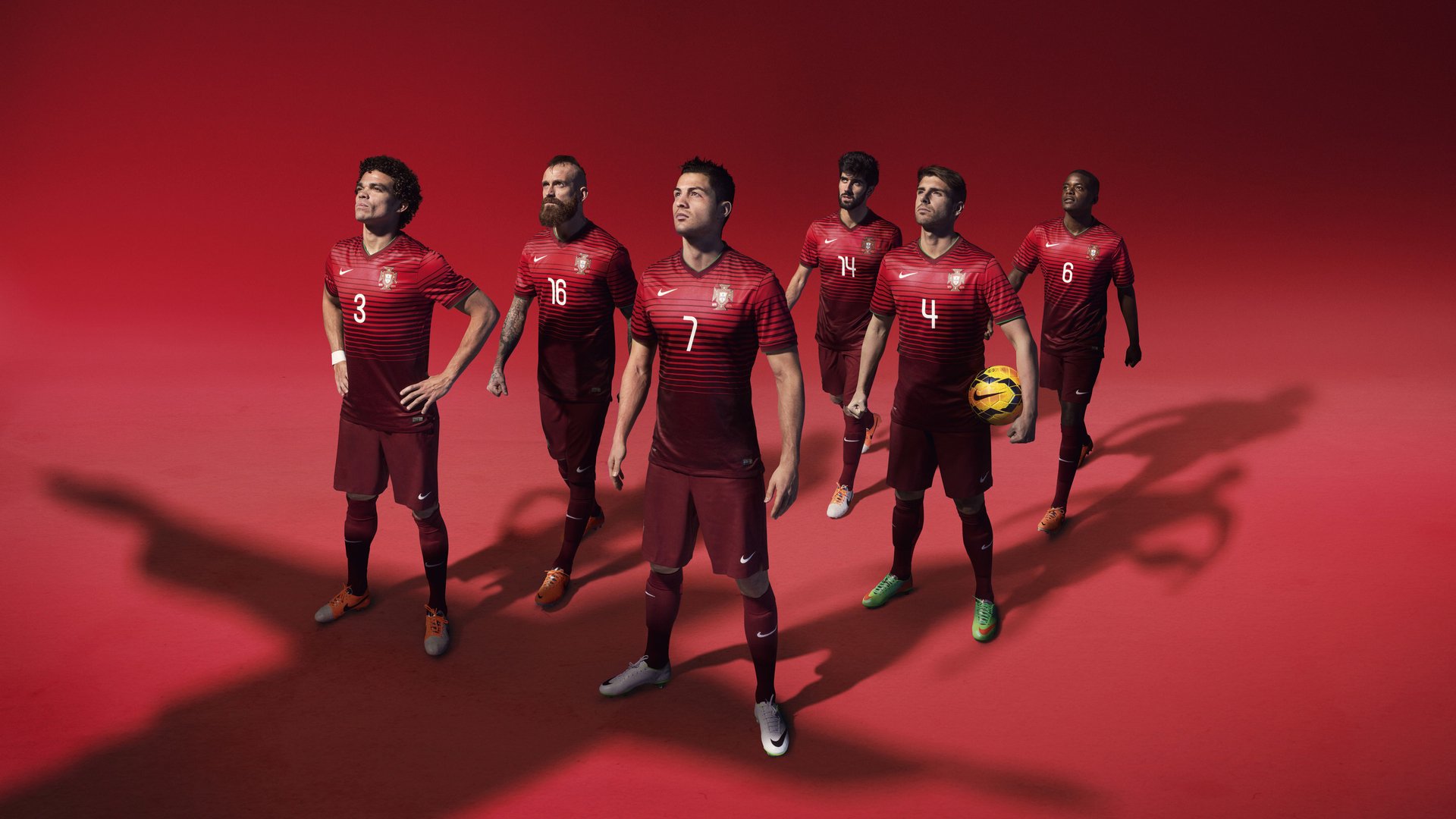 佩德里生涯之夜闪耀，乌拉圭绝境翻盘南非震撼足坛