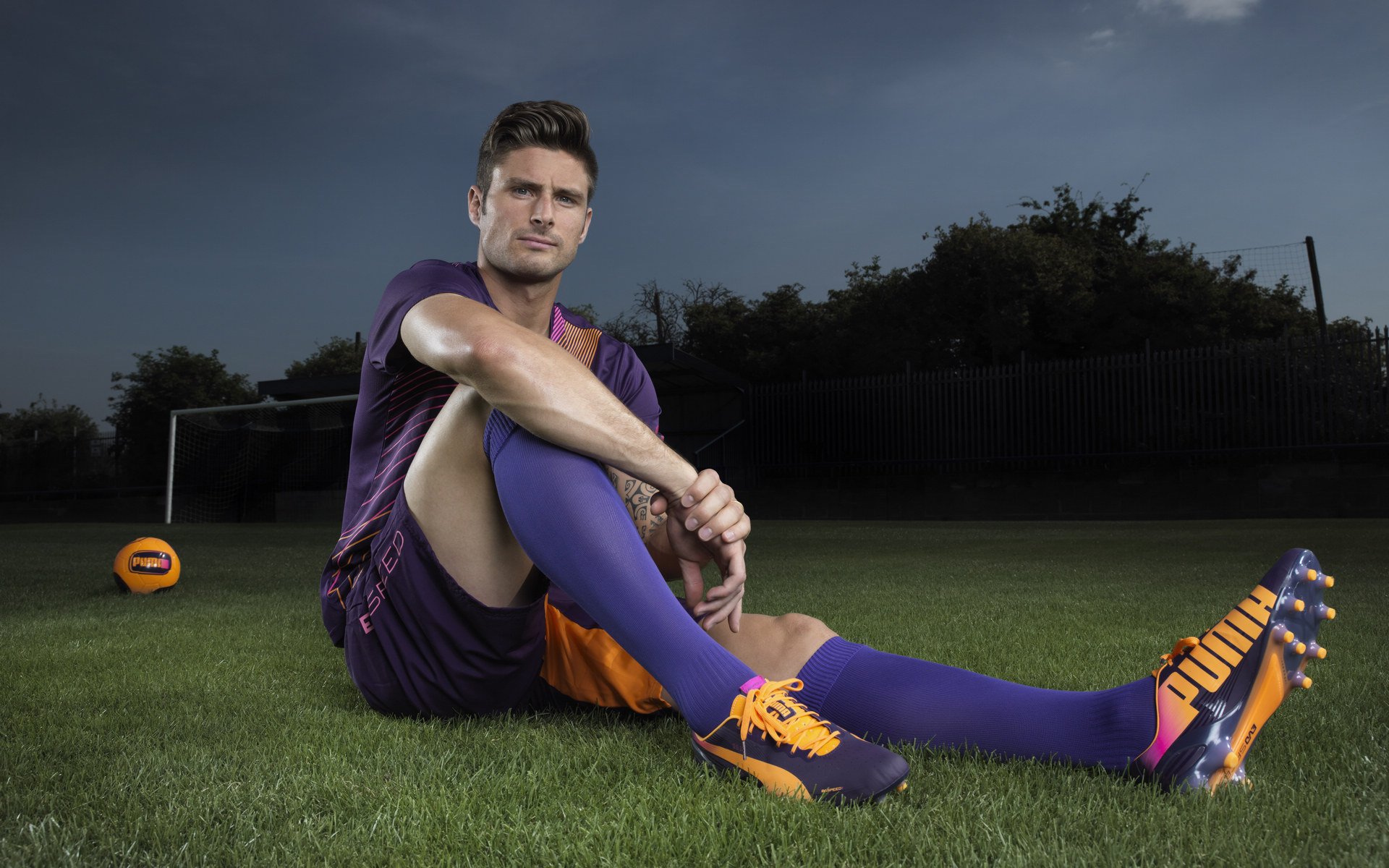 欧冠半决赛之夜，内马尔，从争议到救赎的焦点独舞