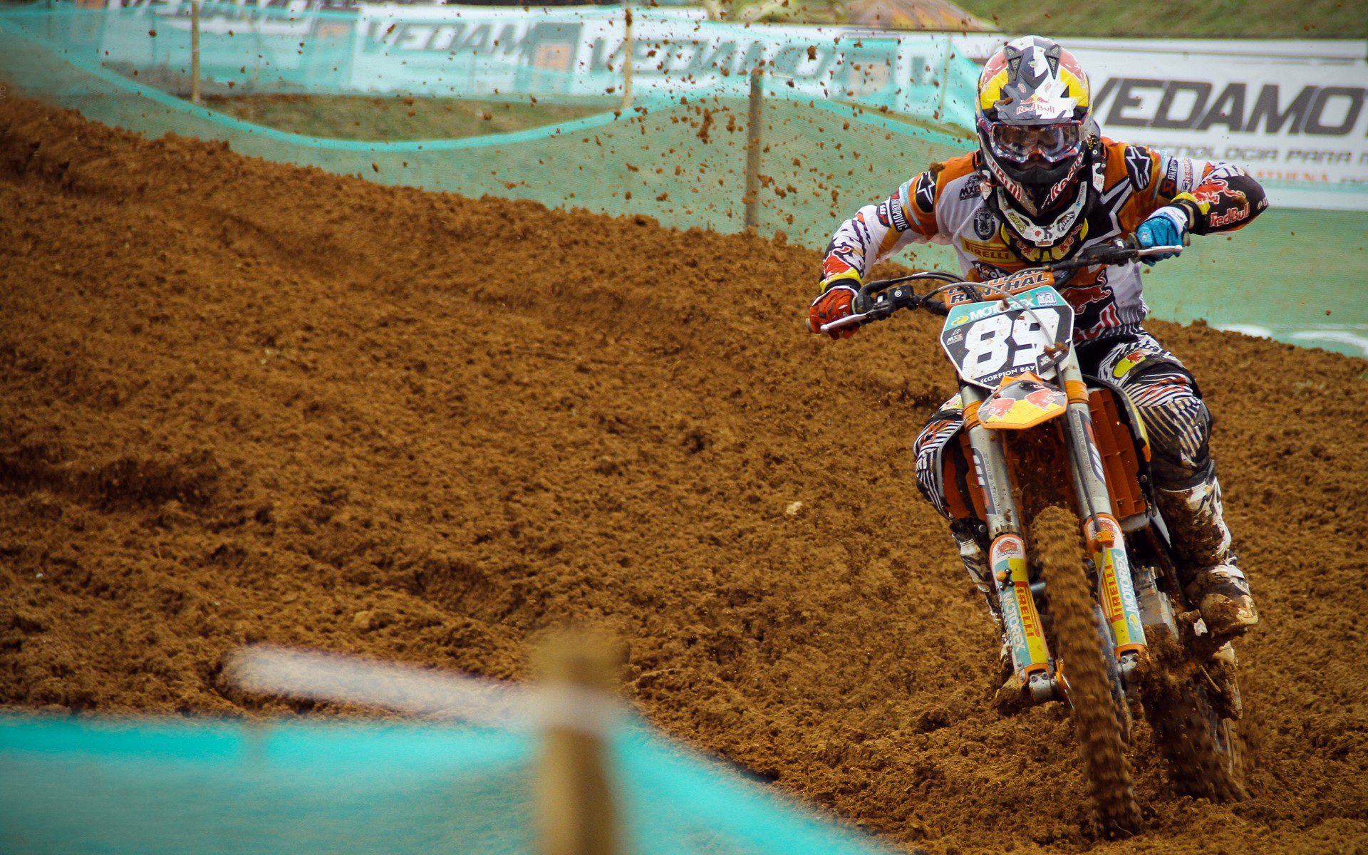 富安健洋一锤定音，苏格兰战术革命在安菲尔德奏响凯歌