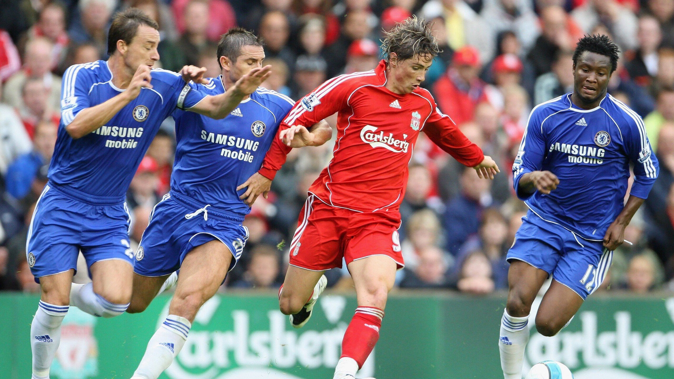 欧冠决赛焦点战，勒沃库森钢铁防线如何封锁拉齐奥的进攻风暴