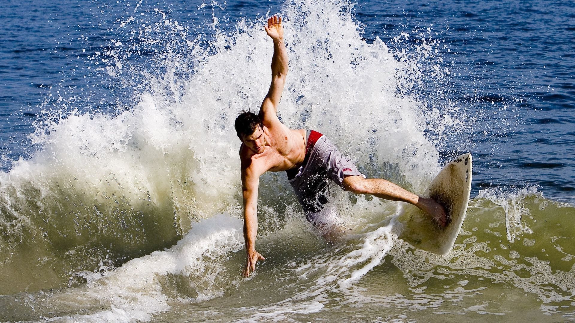 辛杜孤星闪耀，日本队悬崖边险胜印尼队