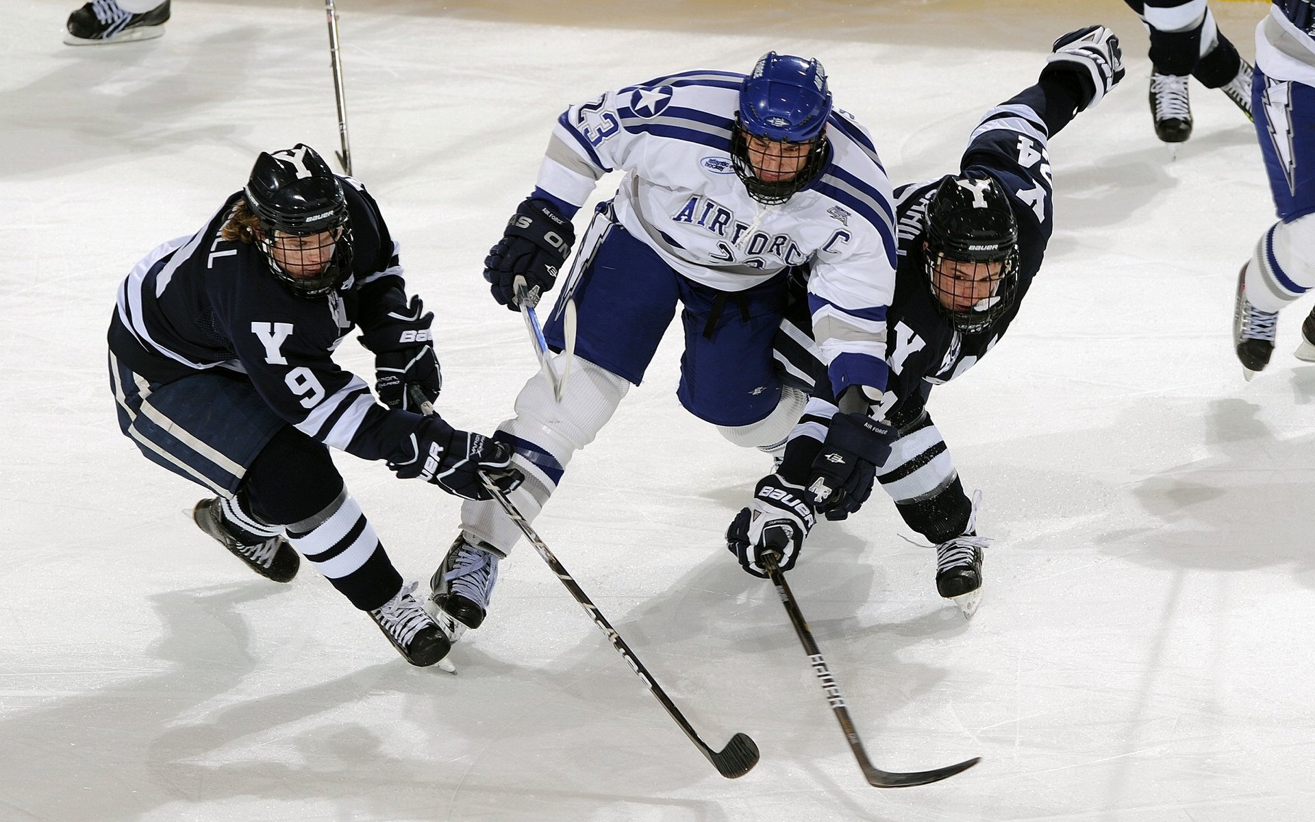 亚洲风暴,印度队力克德国队,李梓嘉状态火热预示羽坛新格局